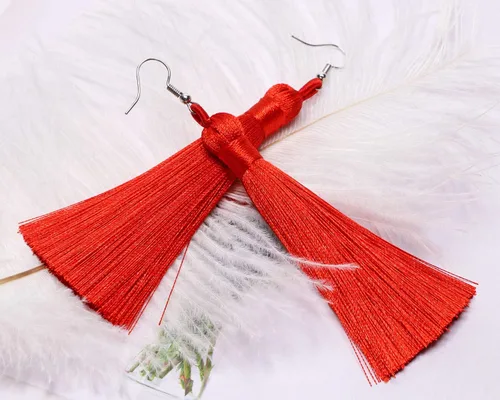 Miniatura 6 de Tupalizy 10 borlas suaves y sedosas hechas a mano con lazo para colgar marcapáginas, llaveros, aretes, pulseras, fabricación de joyas, recuerdo, Rojo