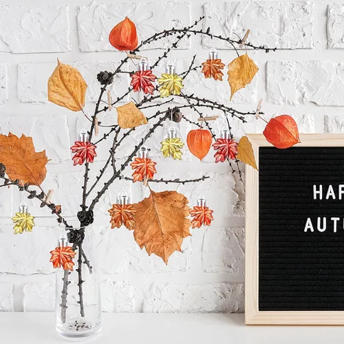 Miniatura 4 de Funtery 24 piezas de adornos de hoja de arce pequeña colgante de hoja de arce pequeño árbol otoño mini adornos colgantes para árbol de Acción