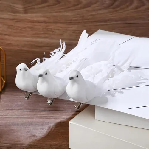 Miniatura 5 de Paquete de 12 palomas blancas artificiales, decoración de palomas blancas con clips de metal, plumas de simulación, mini pájaros blancos con clip