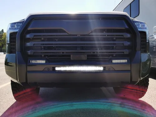 Miniatura 6 de iJDMTOY Barra de luz LED de 20 pulgadas para montaje en rejilla inferior compatible con Toyota Tundra 2022 en adelante, incluye barra de luz LED
