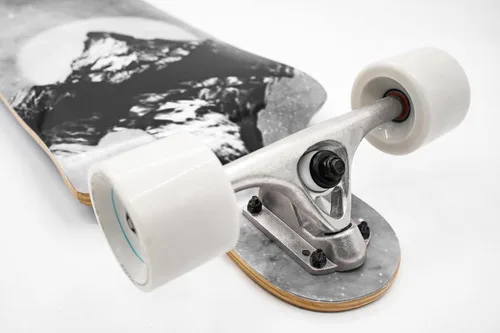 Miniatura 6 de MINORITY Patineta Longboard de arce para pendientes plataforma de 40 pulgadas Hecha para andar