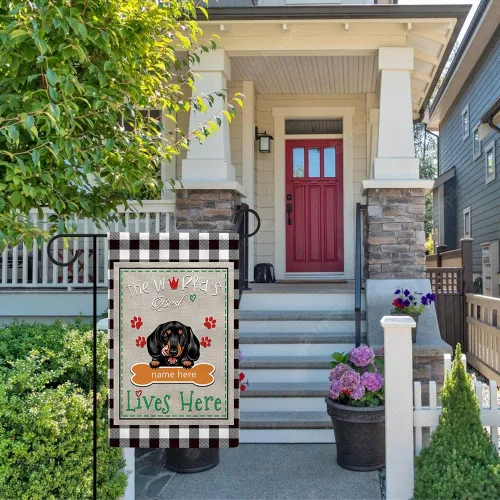 Miniatura 3 de The World's Best Dog Garden Flag Saint Bernard Dog Lives Here Bone Paw Buffalo Plaid Check 12.5x18 pulgadas Decoración exterior de patio de doble