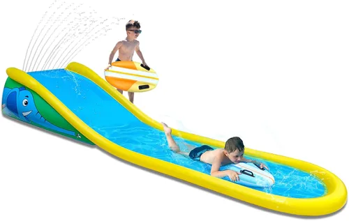 Tobogán acuático inflable con aspersor para niños, tobogán acuático de 15 pies con 2 jinetes inflables de surf y rociador integrado para edades de 6