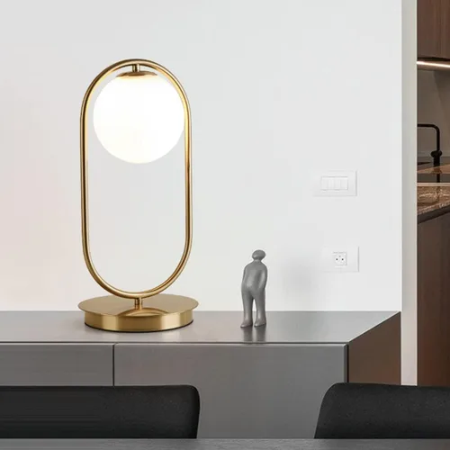 Miniatura 2 de Globo lámpara de mesa dorada lámpara de mesa moderna de mediados de siglo lámpara de mesa de cristal blanco lámpara de mesa pequeña lámpara de mesa