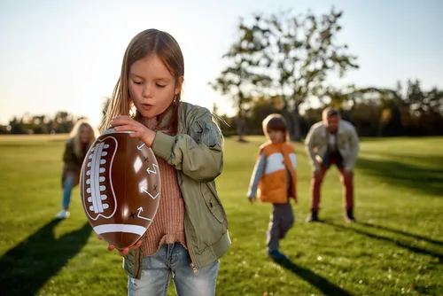 Miniatura 4 de GiftExpress 12 piezas de balones de fútbol americano inflables de 16" para el día del juego y como obsequio de fiesta, decoraciones de fiesta