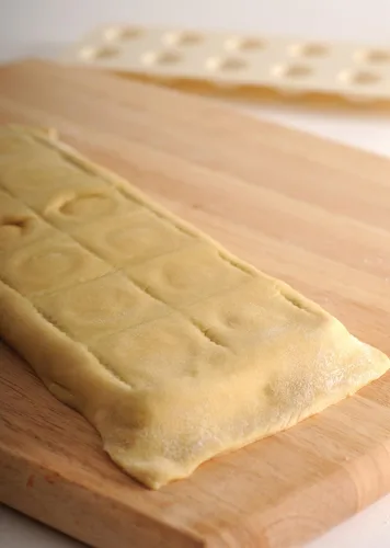Miniatura 3 de Norpro Fabricante de Raviolis con Prensa de 12 Pulgadas, Metálico