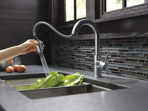 Miniatura 3 de Delta Grifo Trinsic Grifo de fregadero de cocina de un solo mango, 9959-AR-DST