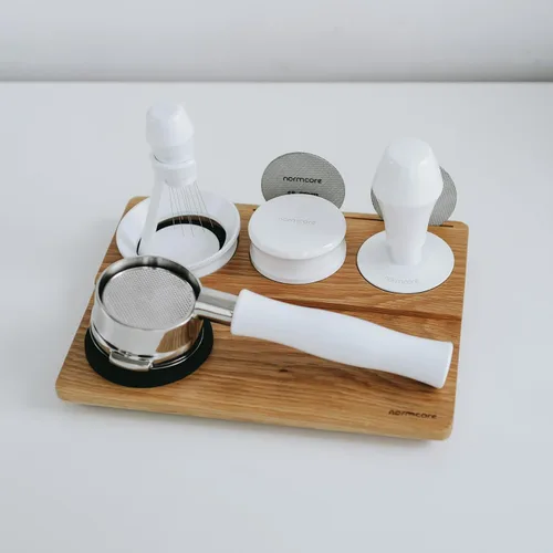 Miniatura 2 de Normcore Esterilla de agarre – Estación de amortiguación de espresso de roble natural – Alfombrilla portafiltro para baristas – Patente pendiente