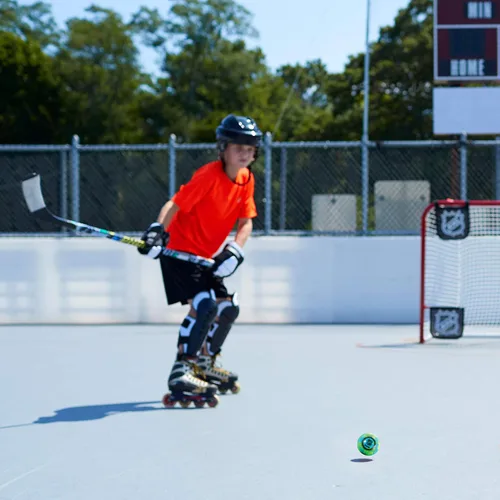 Miniatura 6 de Franklin Sports - Pelotas de hockey callejero NHL - Sin rebote para uso en exteriores y en patines - Tamaño oficial para hockey callejero juvenil