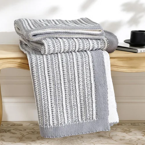 Miniatura 18 de Amélie Home Manta de Tiro de Punto Grueso, Manta de Chenilla Suave de Doble Cara Transpirable con Tejido de Cable para Sofá, Manta Decorativa