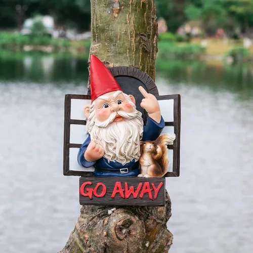Miniatura 3 de Estatua de jardín de gnomo de dedo medio enojado, estatua de gnomo travieso de fantasía loca que se quita a los invitados, decoración colgante