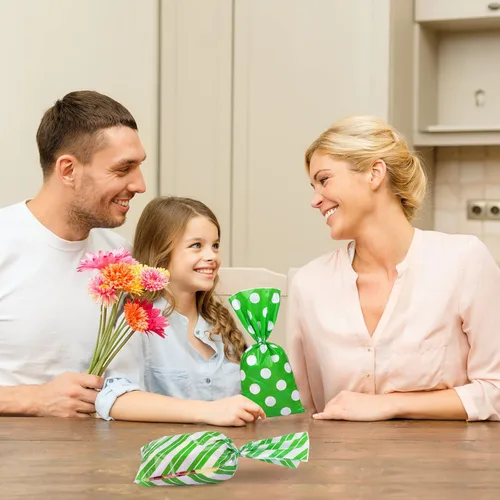 Miniatura 4 de Aneco Paquete de 100 bolsas de celofán verde y blanco de 10.6 x 5.1 pulgadas, bolsas de plástico para dulces, bolsa de regalo, bolsa de regalo