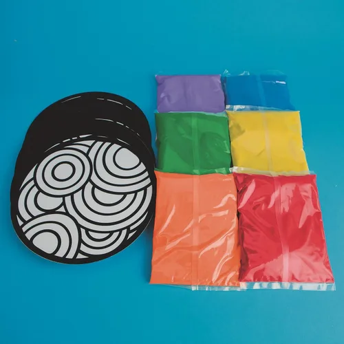 Miniatura 2 de S&S Worldwide Kit de manualidades de arena de mandala de terciopelo, incluye mandalas de aglomerado autoadhesivas, 9 libras de arena