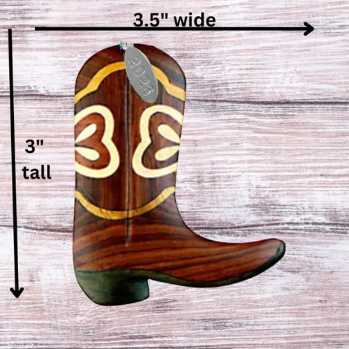 Miniatura 6 de Twisted Anchor - Adorno de bota de vaquero 2025 – Adorno de Navidad de madera de dos tonos – Diseño de Intarsia – Adorno occidental – Viene en una