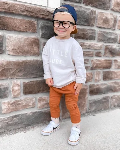 Miniatura 2 de wdehow Conjunto de 2 piezas para bebé niño pequeño, sudadera con estampado de letras + pantalones con cordón para otoño e invierno
