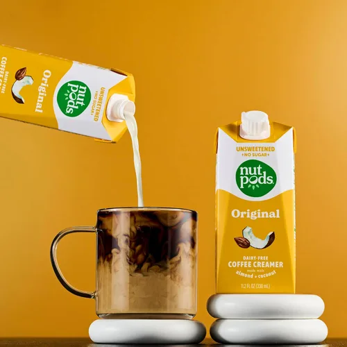 Miniatura 5 de nutpods Paquete variado de crema de café – Crema sin azúcar sin leche – Original, vainilla francesa, avellana y caramelo – Crema Keto Whole30, sin