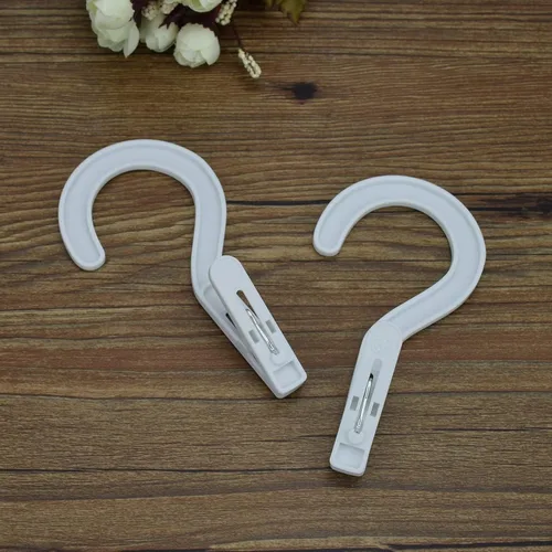 Miniatura 4 de Ganchos para ropa sucia, ganchos para botas, pasadores de ropa de plástico, clips para baño, viajes, portátil, color blanco (12 unidades)