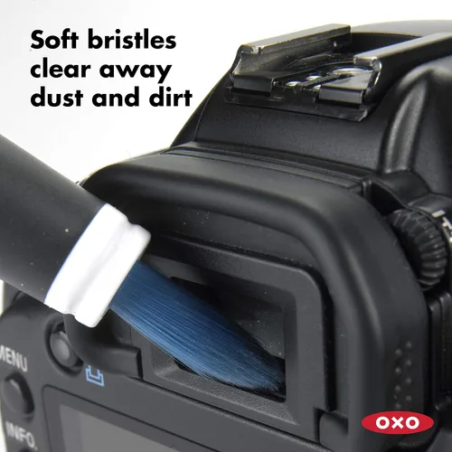 Miniatura 3 de OXO Grips Cepillo de limpieza de electrónicos Azul