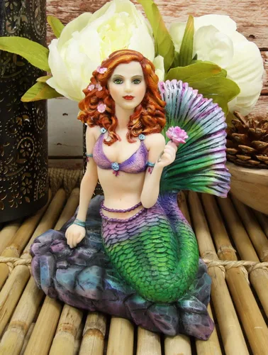 Ebros Gift Brigid Ashwood Fantasy Art - Figura decorativa de resina decorativa de sirena náutica en colores pastel, sirena, océano, piedra celta, 6