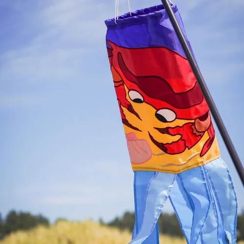 Miniatura 3 de In the Breeze Cangrejo Windsock, 40 pulgadas