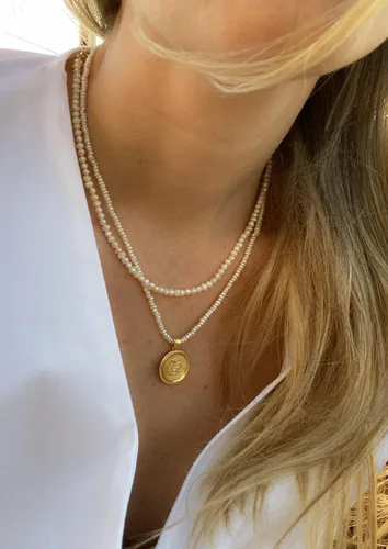 Miniatura 8 de Cowlyn Pearl Choker Dainty Adjustable Necklace 18K Gold Plated Cultured Barque Pearl Tiny Chain Delicate Mother's Valentine Jewelry for Women Girls