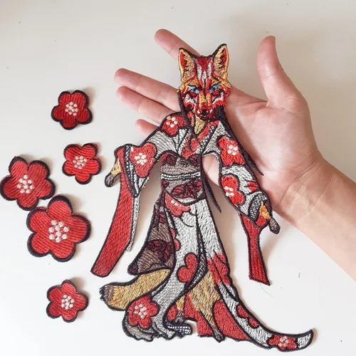 Miniatura 4 de Moks497 Kitsune Japan Embroidered Patch, Set of Fox in Kimono and Flowers Large Patch