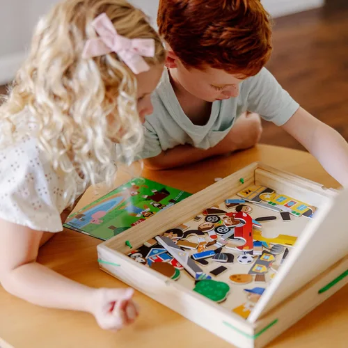 Miniatura 5 de Melissa & Doug - Juego magnético de madera con imágenes, con 119 imanes y tarjetas de escenas complementarias.