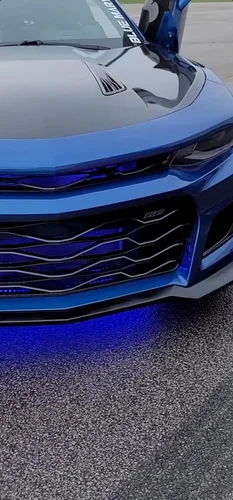 Miniatura 2 de Calcomanía de emblema interior para maletero lateral de parrilla azul cromado con adhesivo para Chevrolet Chevy Camaro Impala Malibu Holden azul