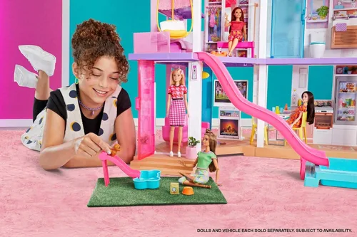 Miniatura 2 de Barbie DreamHouse versión 2,021 – Casa de muñecas grande (3.75 pies/1.14 m) con piscina, tobogán, ascensor, luces y sonidos, y accesorios para casa
