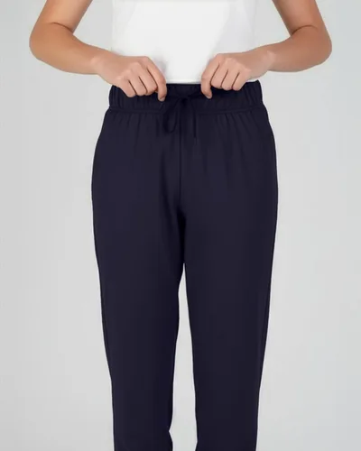 Miniatura 27 de Real Essentials Paquete de 3: pantalones deportivos casuales para niñas (de 7 a 16 años)
