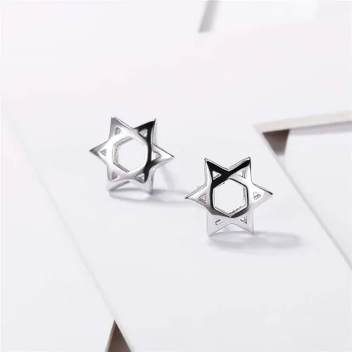 Miniatura 4 de ChicSilver Pendientes hipoalergénicos de plata de ley 925 con diseño de estrella de David para mujer con caja de regalo