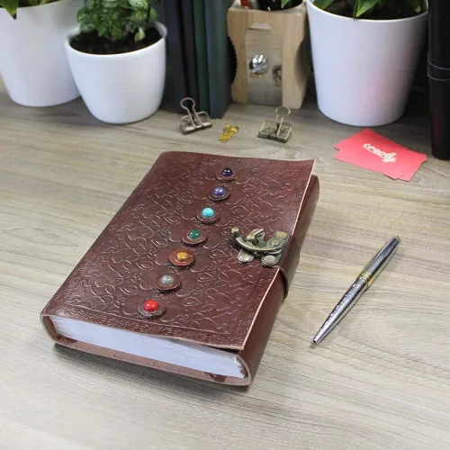 Miniatura 2 de Libro de sombras de cuero vintage, cuaderno sobrenatural con siete piedras de gemas de chakras, cristales curativos, el mejor regalo para hombres