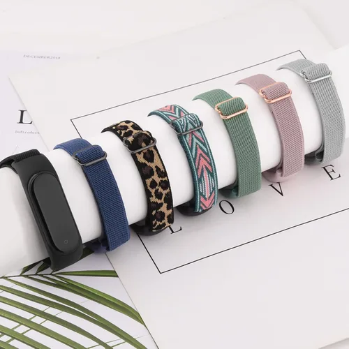 Miniatura 9 de Wanme Bandas para Amazfit Band 5 correas de repuesto para mujeres y hombres, paquete de 2 correas deportivas elásticas suaves compatibles