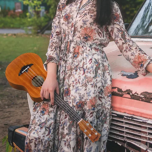 Miniatura 2 de AKLOT Ukelele tenor de 5 cuerdas, ukelele tenor de 26 pulgadas, color caoba maciza, ukelele con bolsa de concierto, cinturón, cuerdas adicionales