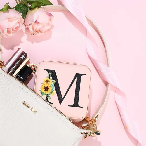 Miniatura 5 de Parima Joyero pequeño para niñas, joyero con inicial de viaje para niñas Caja organizadora de joyas pequeña Joyero de viaje organizador de joyero