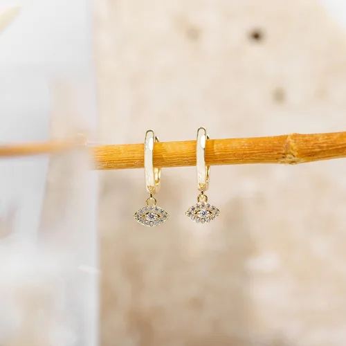 Miniatura 5 de PAVOI Aretes colgantes de plata de ley S925 chapados en oro de 14 quilates para mujer, adorno religioso cruz, mal de ojo, trébol, celta, aretes