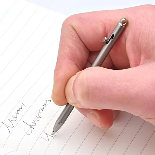 Miniatura 6 de Mini Titanium Creative Signature Pen Bolt Action Pen Cool Llavero Accesorios Gadgets útiles Herramienta al aire libre (gris)