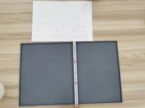 Miniatura 8 de Tapete grande de silicona para cuencos de comida y agua, bordes elevados para evitar derrames, impermeable, protege el suelo, fácil de limpiar