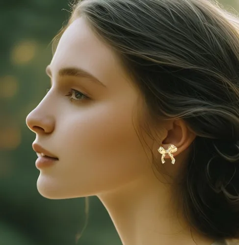 Miniatura 7 de Aretes de aro pequeños y ligeros con lazo de oro de 14 quilates para mujeres y niñas