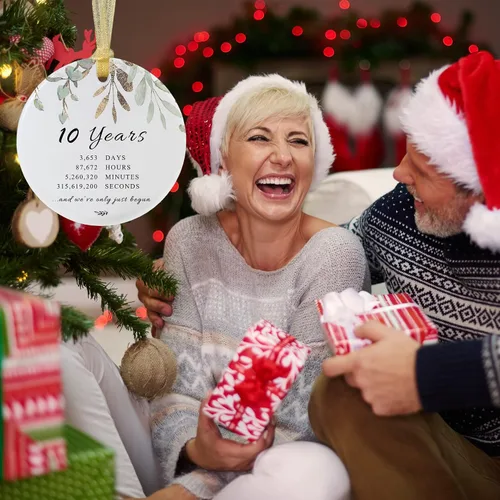 Miniatura 5 de Adorno de Navidad de aniversario de 10 años 2026, décimo para parejas, adorno de cerámica de diez años casados para decorar bodas en el hogar