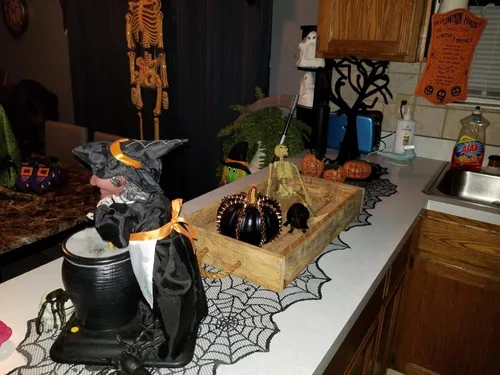 Miniatura 4 de Orgrimmar El juego de 35 decoraciones de Halloween incluye camino de mesa de telaraña de encaje, cubierta de mesa redonda de encaje, cubierta