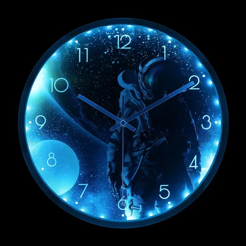 Spaceman - Reloj de pared con tema de astronauta, 12 pulgadas, luz nocturna luminosa y silenciosa, reloj de pared con movimiento silencioso y