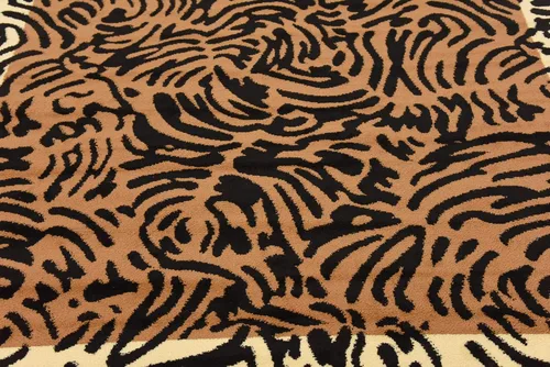 Miniatura 7 de Unique Loom Wildlife Collection - Alfombra de área inspirada en animales con diseño de bordes de tigre, 6' 0" x 6' 0", marrón claro/negro