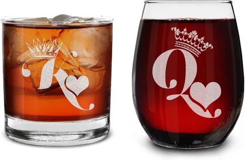 shop4ever® King & Queen of Hearts - Juego de regalo para parejas, vaso de whisky grabado y copa de vino sin tallo, set de regalo para él y ella