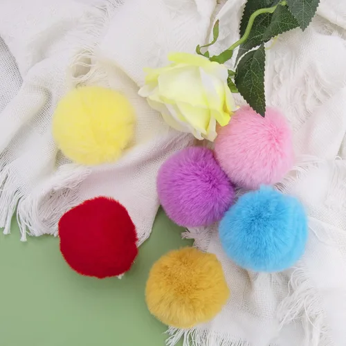 Miniatura 7 de BQTQ 26 pompones de piel sintética de conejo con lazo elástico, pompón esponjoso para sombreros, zapatos, bufandas, guantes, bolsas, accesorios