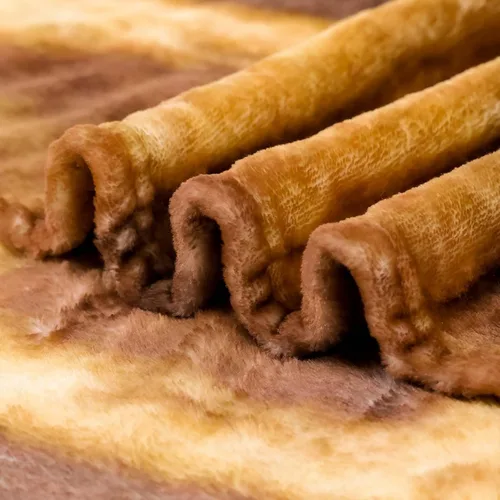 Miniatura 4 de Bnuitland Manta Divertida de Waffle, 300 GSM Manta de Comida Gigante Divertida Novedosa Realista de Doble Cara con Bolsa para Adultos y Niños, Manta