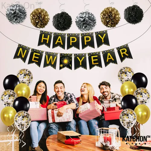 Miniatura 9 de KatchOn, Suministros para fiestas de Año Nuevo 2026 – Paquete de 34 Cartel de feliz año nuevo de 10 pies con pompones Fondo negro y dorado