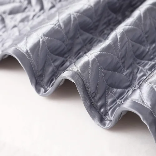 Miniatura 6 de Whale Flotilla Colchas de satén suaves y sedosas, tamaño Queen, colchas reversibles de lujo ligeras para todas las estaciones, juego de ropa de cama
