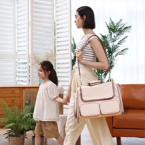 Miniatura 7 de Transportador FUKUMARU para gatos, transportador para perros pequeños con 4 ventanas de malla, bolsa de viaje para gatos con 4 bolsillos de Rosa