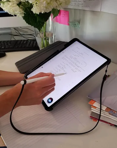Miniatura 5 de ZoopLoop Correa de Silicona Negra a prueba de arañazos de 20.75 pulgadas para lápices digitales electrónicos (rango de diámetro: 0.27-0.37 pulgadas)